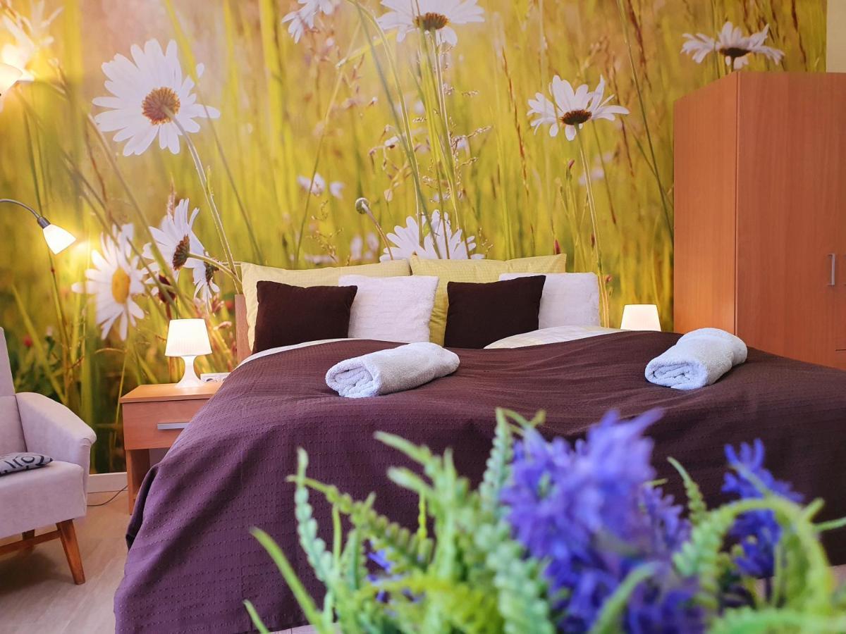 Lavendel Apartments Hévíz Eksteriør bilde