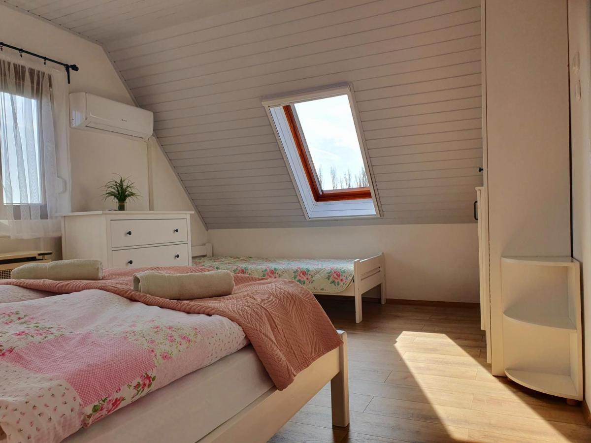 Lavendel Apartments Hévíz Eksteriør bilde