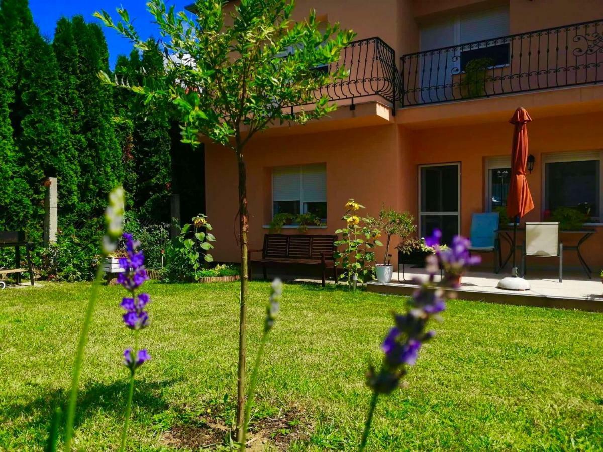 Lavendel Apartments Hévíz Eksteriør bilde